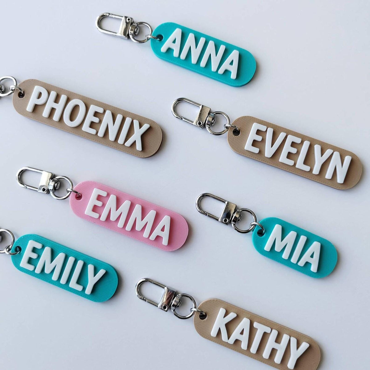 HappyFamilyWorks Personalized 3D Printed Name Keychain PLA
