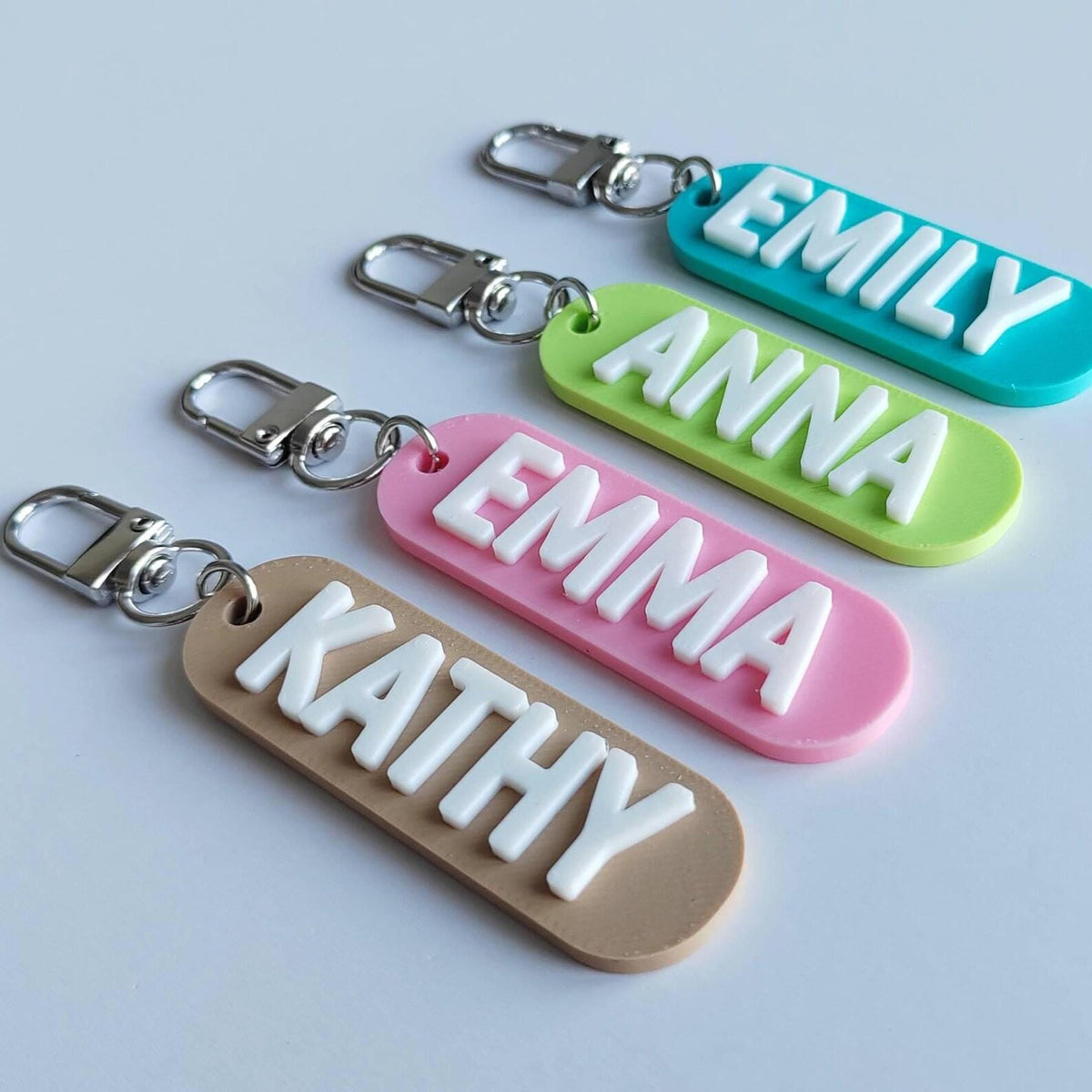 HappyFamilyWorks Personalized 3D Printed Name Keychain PLA