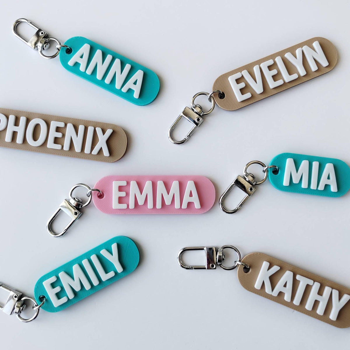 HappyFamilyWorks Personalized 3D Printed Name Keychain PLA